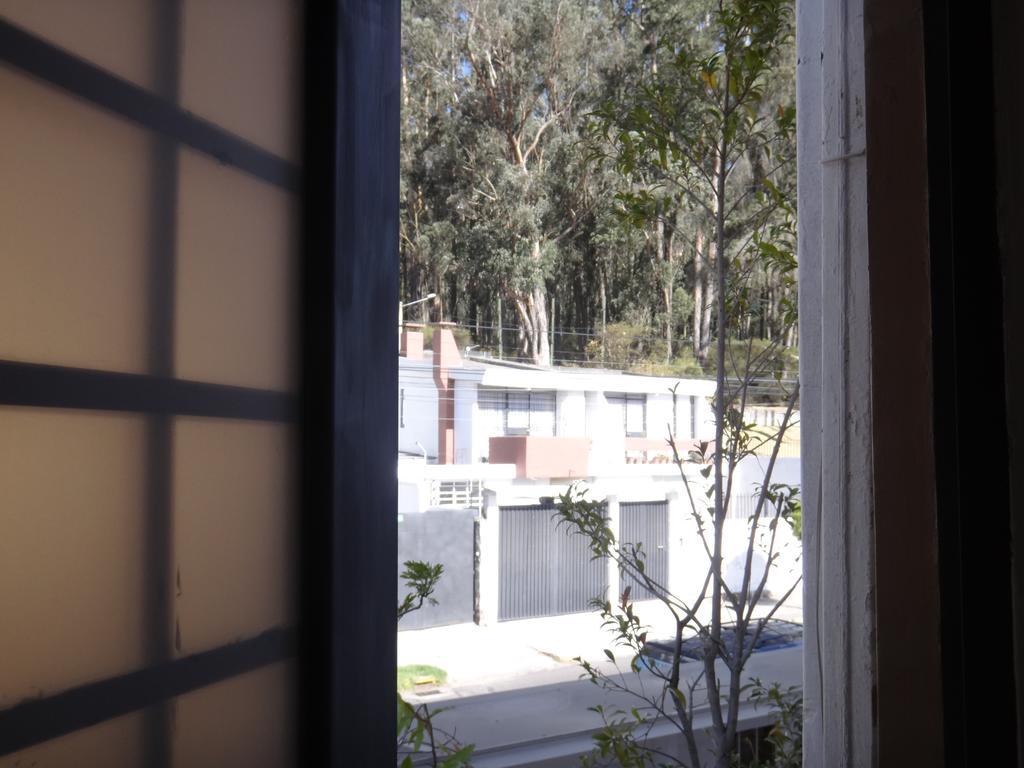 קיטו Bed And Breakfast La Uvilla חדר תמונה