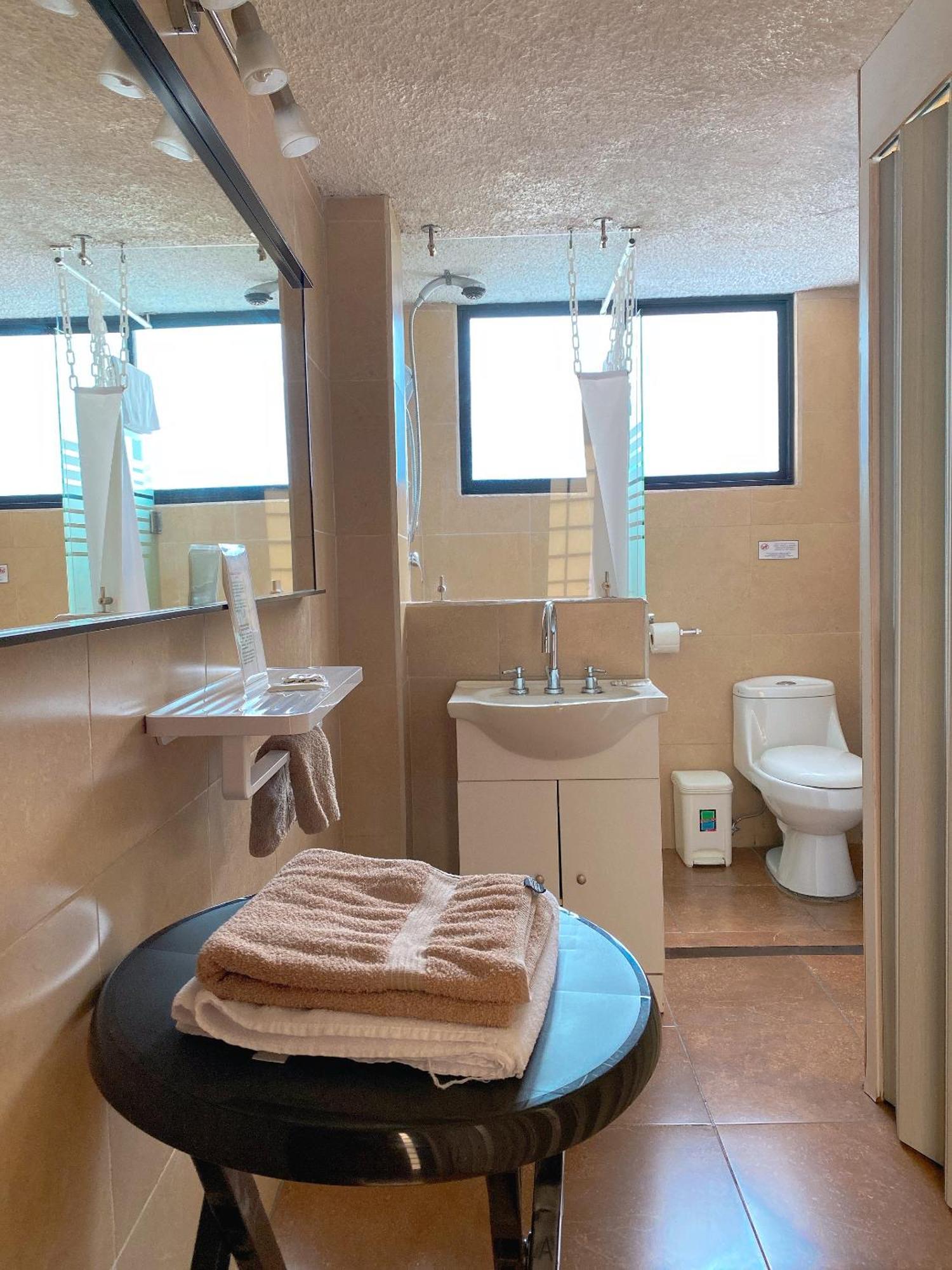 קיטו Bed And Breakfast La Uvilla חדר תמונה