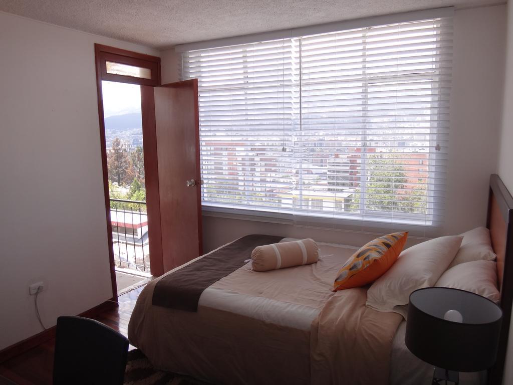 קיטו Bed And Breakfast La Uvilla חדר תמונה